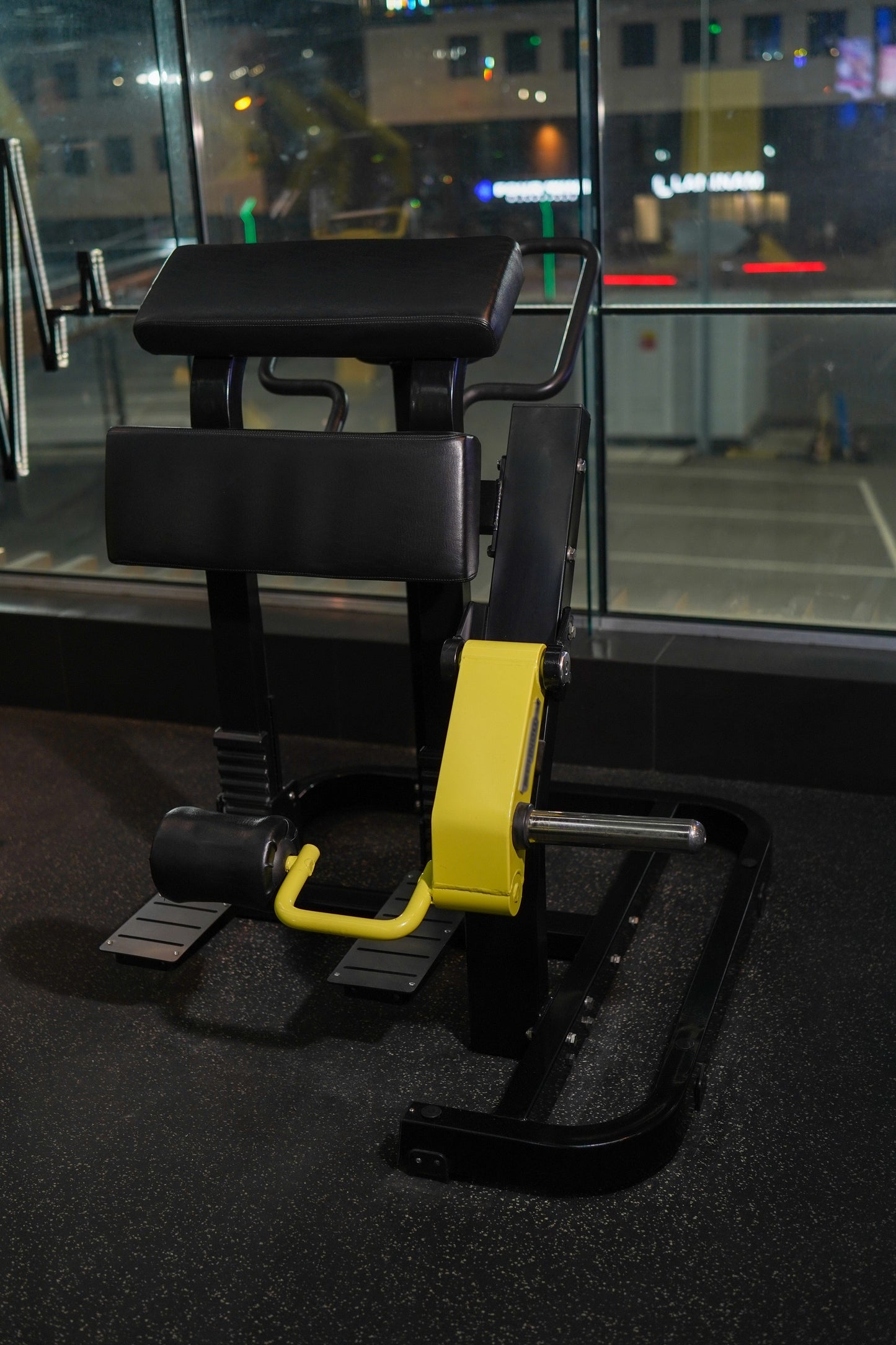 Appareil de musculation glute Tech Pro